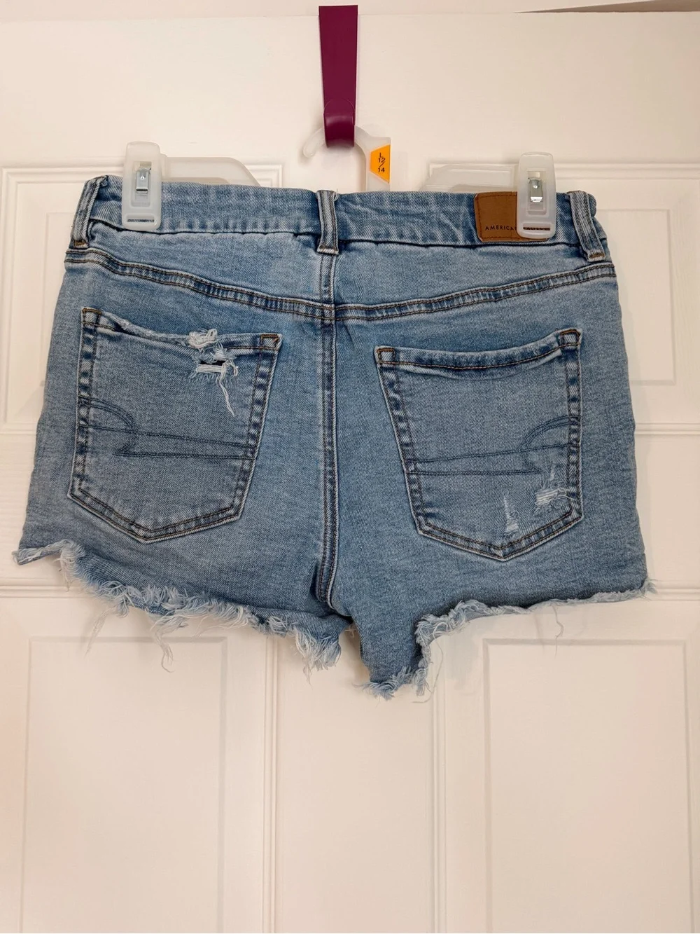American Eagle Outfitters Women’s Light Blue Distressed Denim Cutoff Shorts